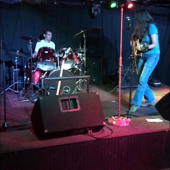 Meet your Posher, Dianna - Picture 4 of 8